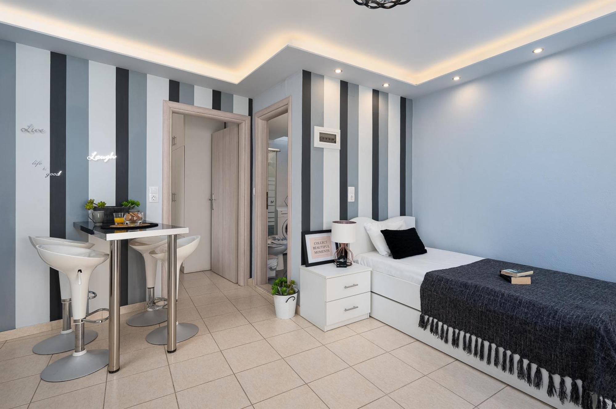 Milos Apartment Kalamaki  Eksteriør billede